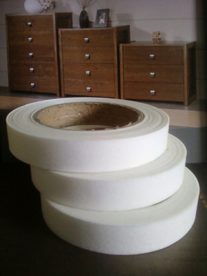【供应指接布 木皮指接布 42mm宽指接布 家具封边条带胶指接布】价格,厂家,图片,家具零部件,东莞市厚街龙彩木皮加工厂-